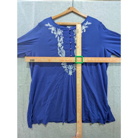 Susan Graver Top‎ Women Plus 1X Purple Liquid Knit Floral Embroider Tunic Blouse - Picture 2 of 8